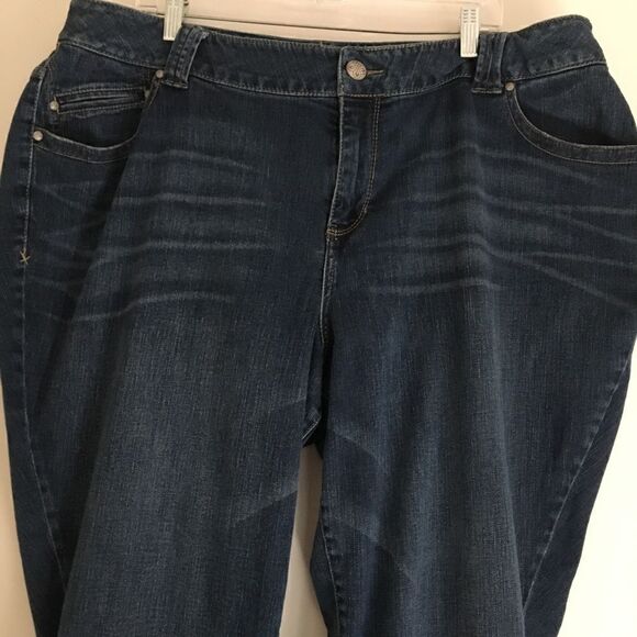 Lane Bryant Distinctly boot cut jeans size 22 - Picture 3 of 8